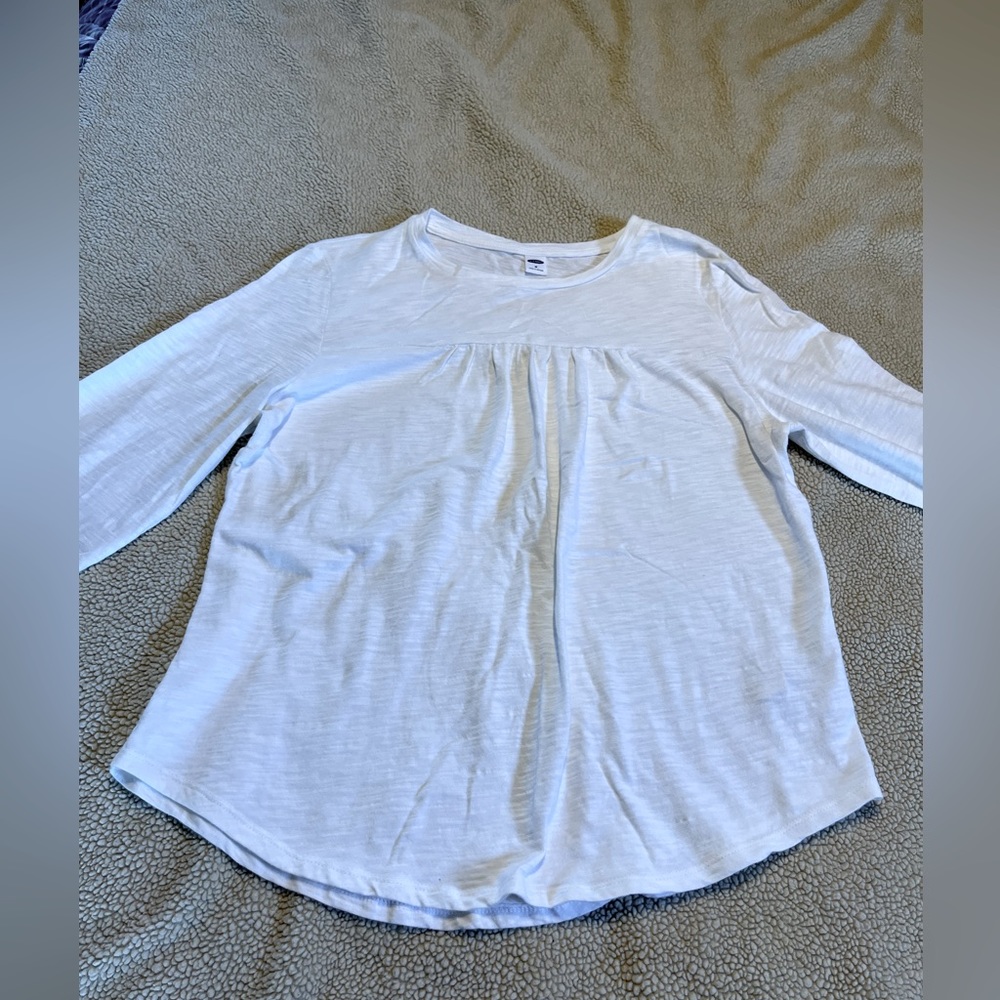 Old Navy top size medium white